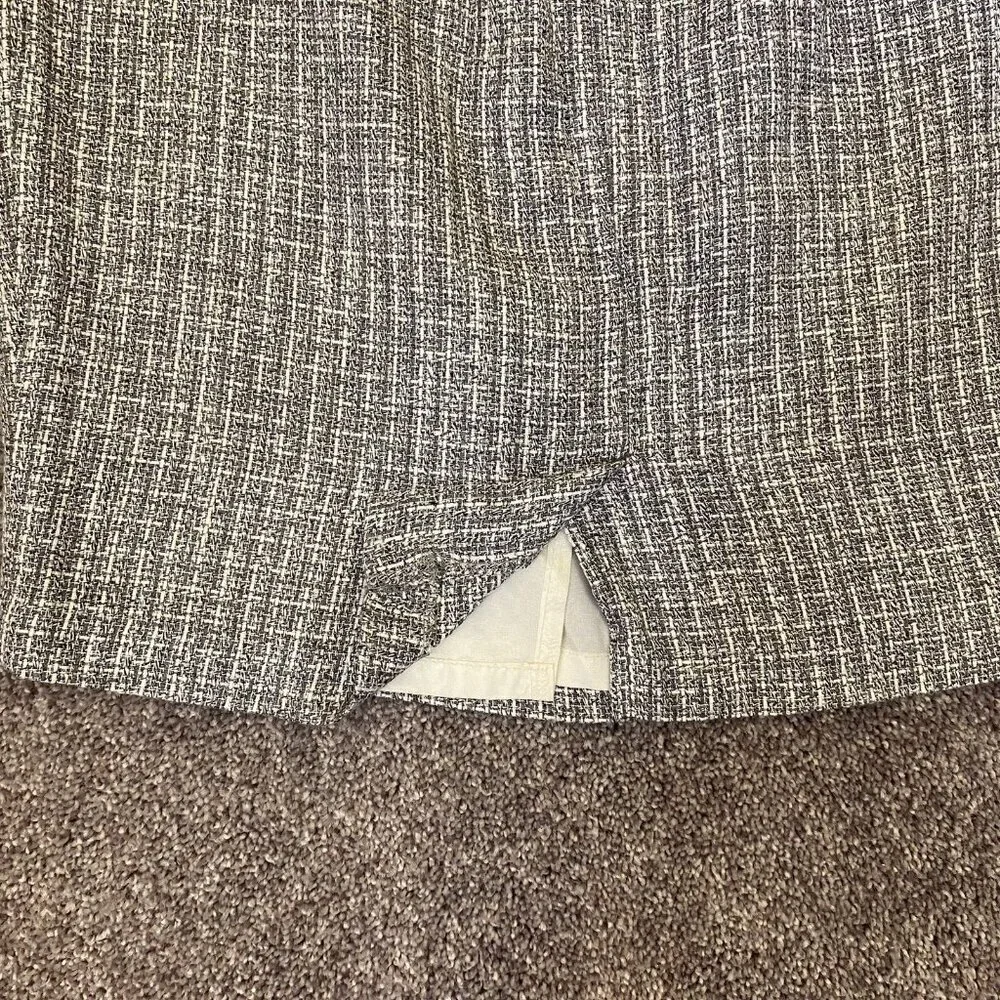 Tina Hagen Women's Vintage Mini Skirt Size S Gray Back Closure Made in USA EUC